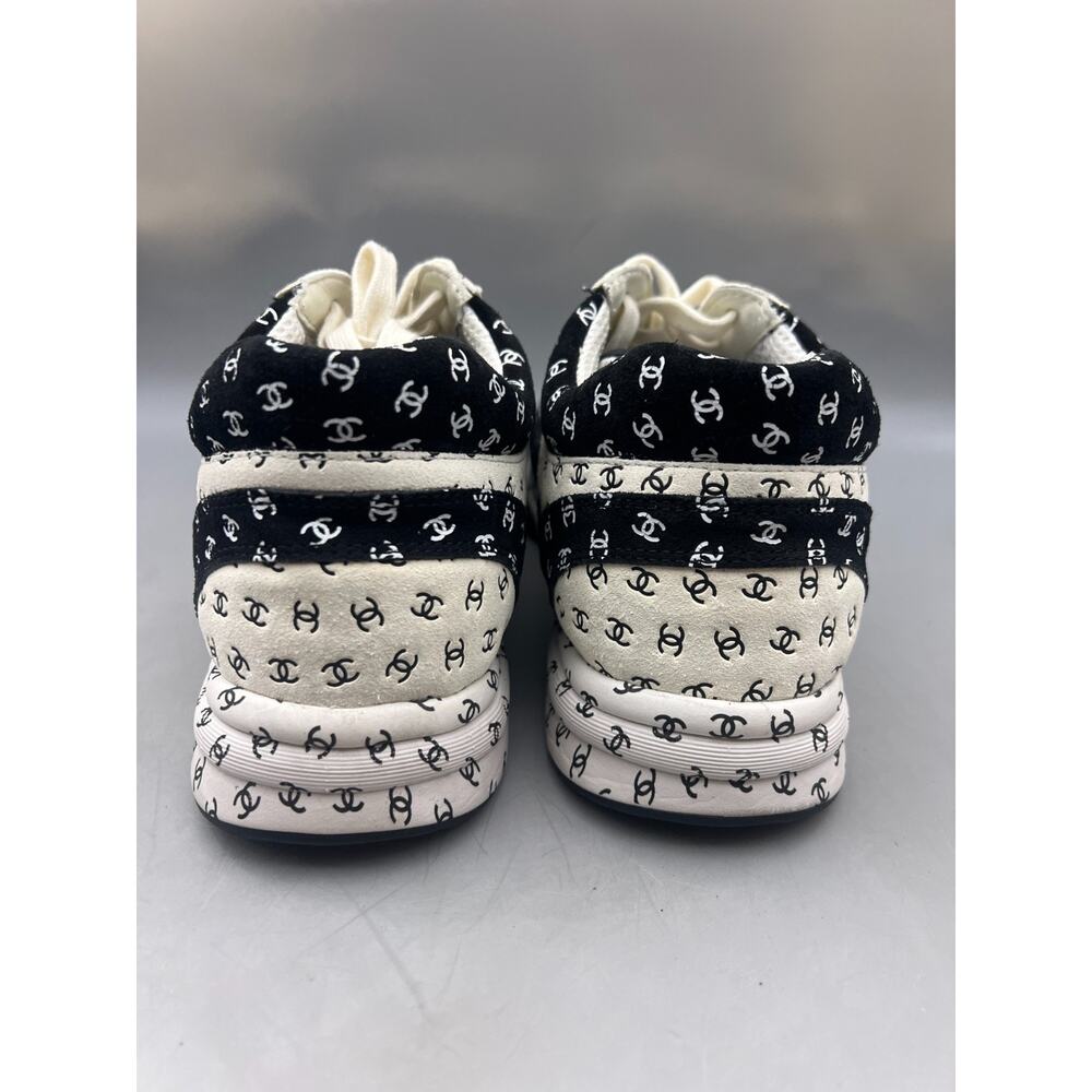 Chanel 22A Mens Black White Suede All Over CC Logo Low Top Trainer Sneakers 39 - Picture 6 of 10
